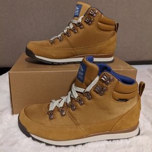 😍⛰️BNIB NORTH FACE HIKERS!!⛰️😍
